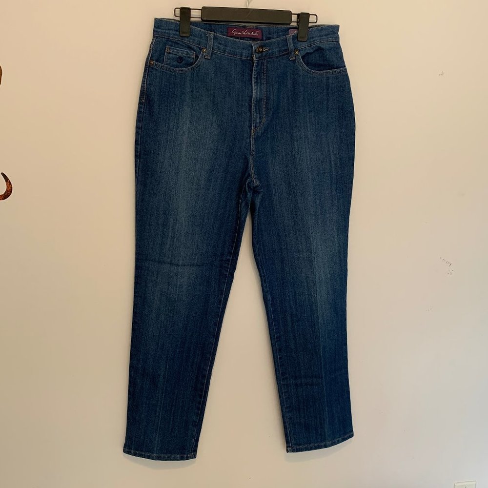 GLORIA VANDERBILT AMANDA JEANS  14 AVG